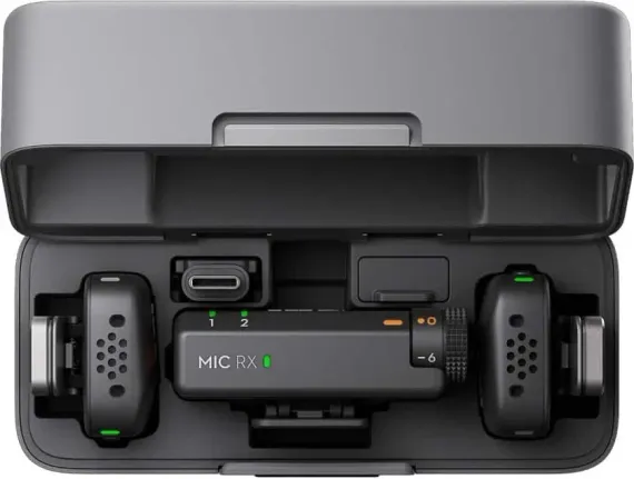 Беспроводной микрофон DJI MIC Mini (2 TX + 1 RX + Charging Case) Беспроводной микрофон DJI MIC Mini (2 TX + 1 RX + Charging Case)
