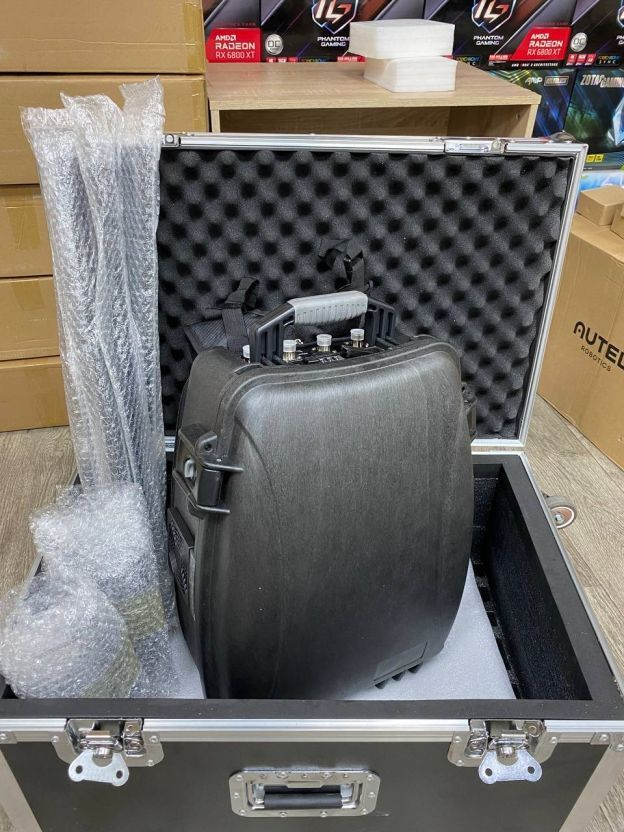 Гарпия CKJ-1704-Mobile 300W мощный блокиратор квадрокоптеров Гарпия CKJ-1704-Mobile 300W мощный блокиратор квадрокоптеров