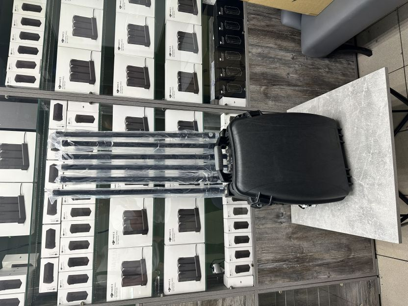 Гарпия CKJ-1704-Mobile 300W мощный блокиратор квадрокоптеров Гарпия CKJ-1704-Mobile 300W мощный блокиратор квадрокоптеров